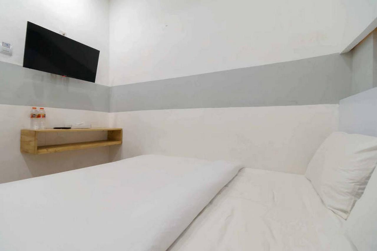 Jotel Guest House Mitra Reddoorz Pulauberayan المظهر الخارجي الصورة