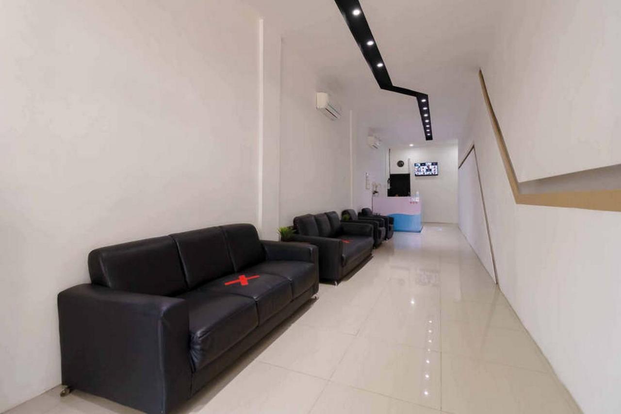 Jotel Guest House Mitra Reddoorz Pulauberayan المظهر الخارجي الصورة